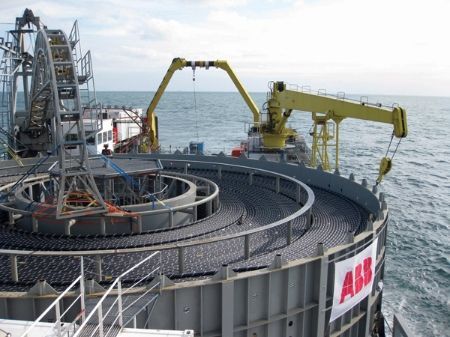 ABB develops underground and subsea HVDC cable system