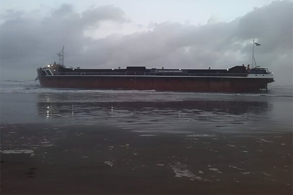 Barge to Innovate New Zealand Coastal Shipping Grounds in Storm