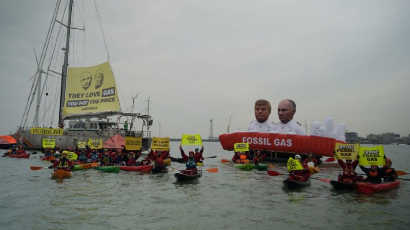 Belgium Police End Greenpeace Blockage of LNG Terminal After 29 Hours