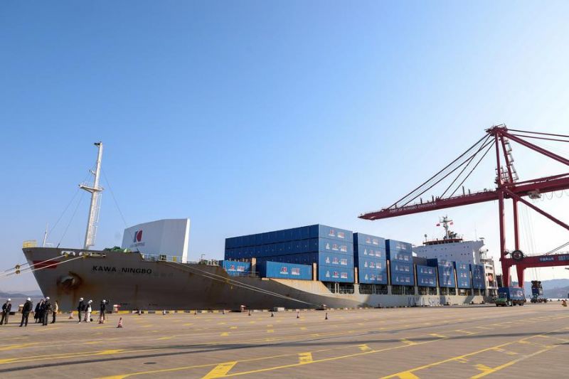 China Launches Express Container Service to Germany