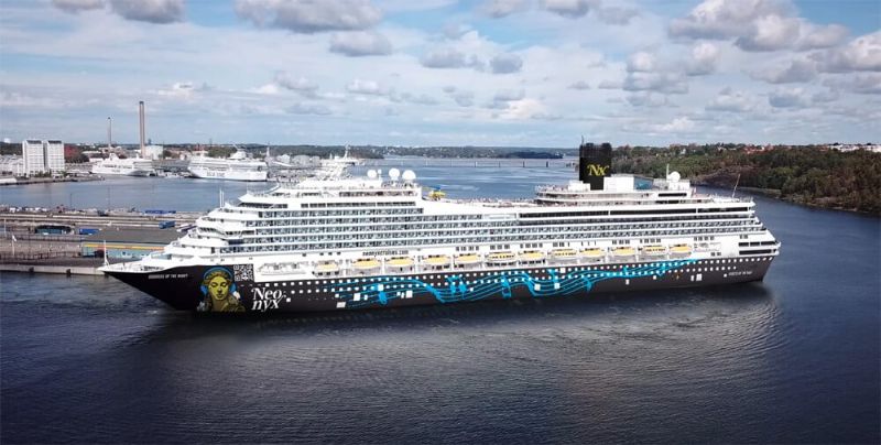 China to Expand Domestic Cruises by Acquiring ex-Costa Ship from Seajets