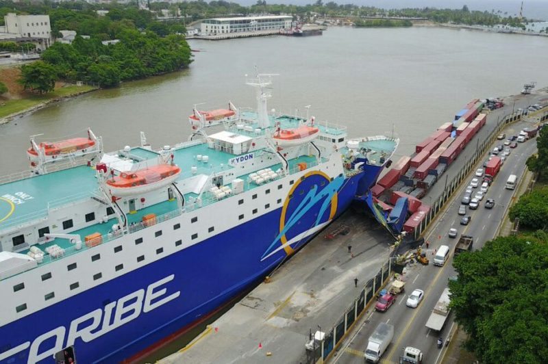 Incident Video: Ferry Slams Into Pier in Santo Domingo