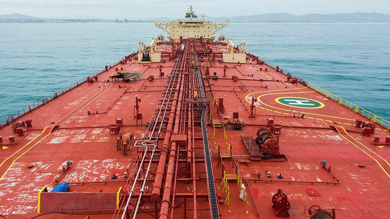 ITF Warns Abandoned Tanker Crew is Caught in Sanctions on Illicit Oil Trade