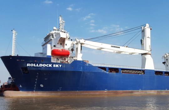 RollDock Shipping Boosts Heavy-Lift Capacity with RollDock Sky