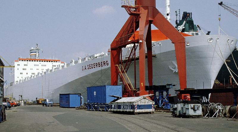 South Africa Halts Plans for Establishing a Shipping Line