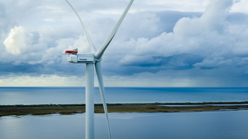 Trump Administration Halts Construction of Equinor's NY Offshore Wind Farm