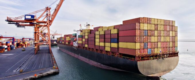 UK Pursues Clean Shipping with EU Through Green Corridors