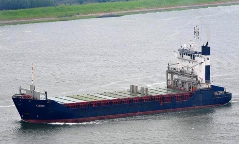Ukraine Seizes Cargo Ship, Detains Captain for Looting Grain from Crimea