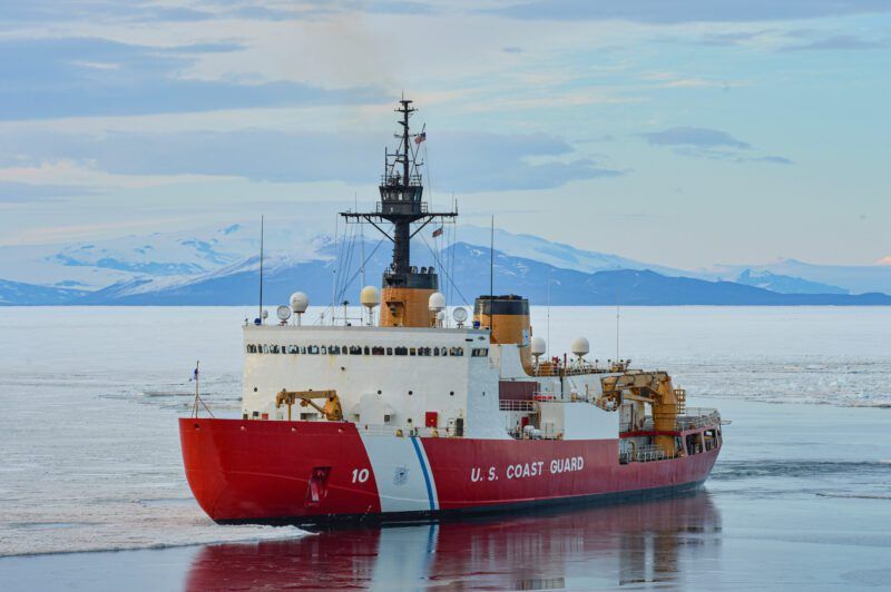 U.S. Antarctic Mission Proceeds as Polar Star Departs Australia