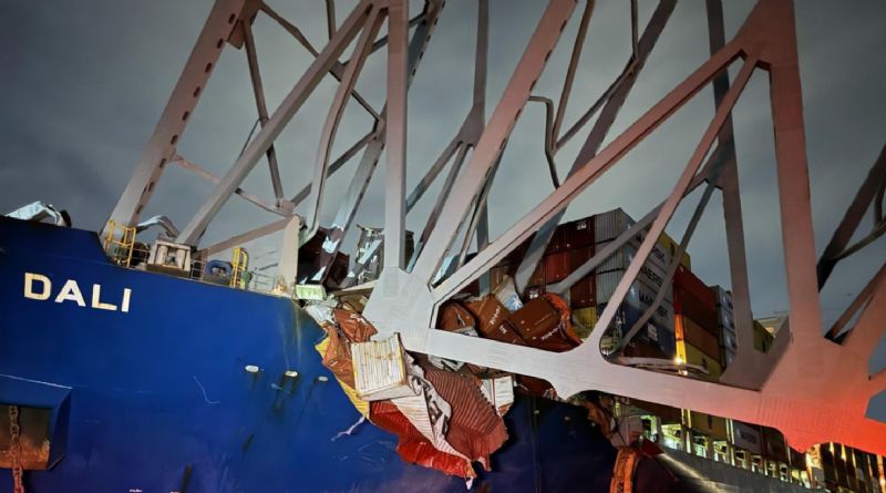 US Files $103M Claim Saying Dali was Unseaworthy and Jury-Rigged