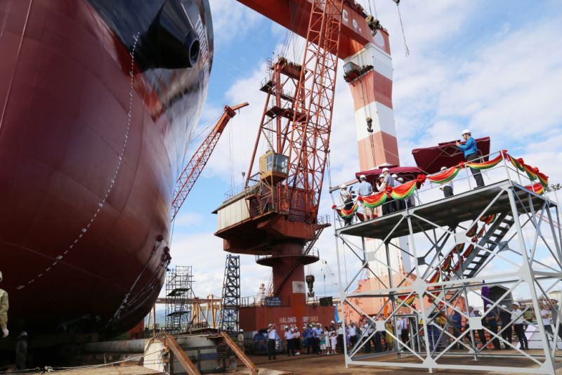 Vietnam Completes Construction of Its Largest Bulk Carrier