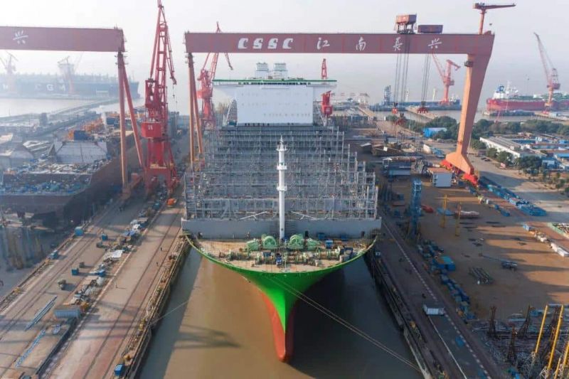 World’s Largest 24,000 TEU Container Ship Floats Out Successfully